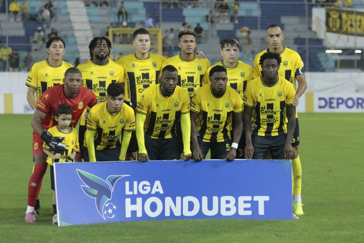 Real España festeja, chicas, debutante sorprende y jugador salió en camilla