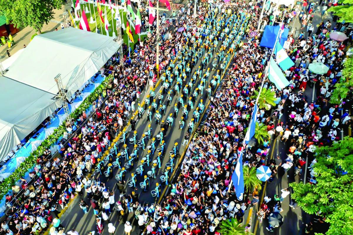 El amor por Honduras se vivió en la Capital Industrial