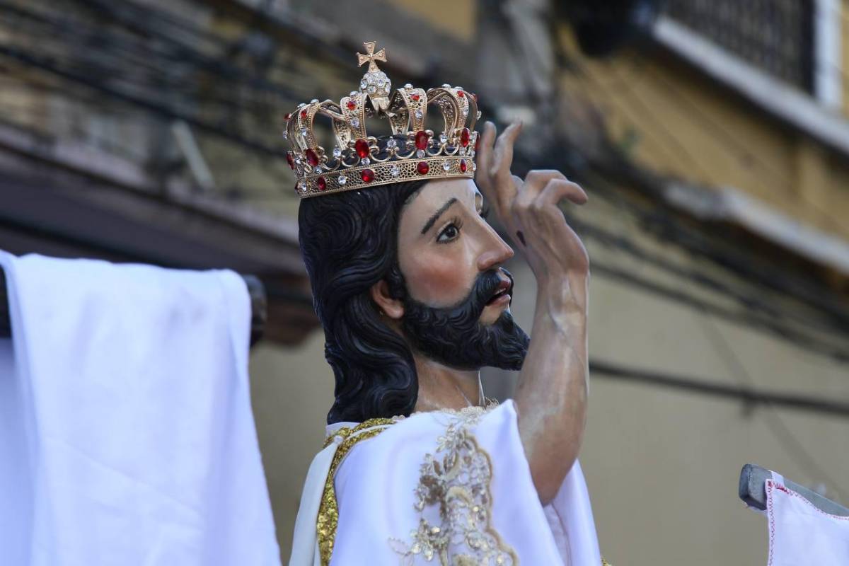 ¡Jesús resucitó!”, grita con alegría la feligresía católica en Comayagüela