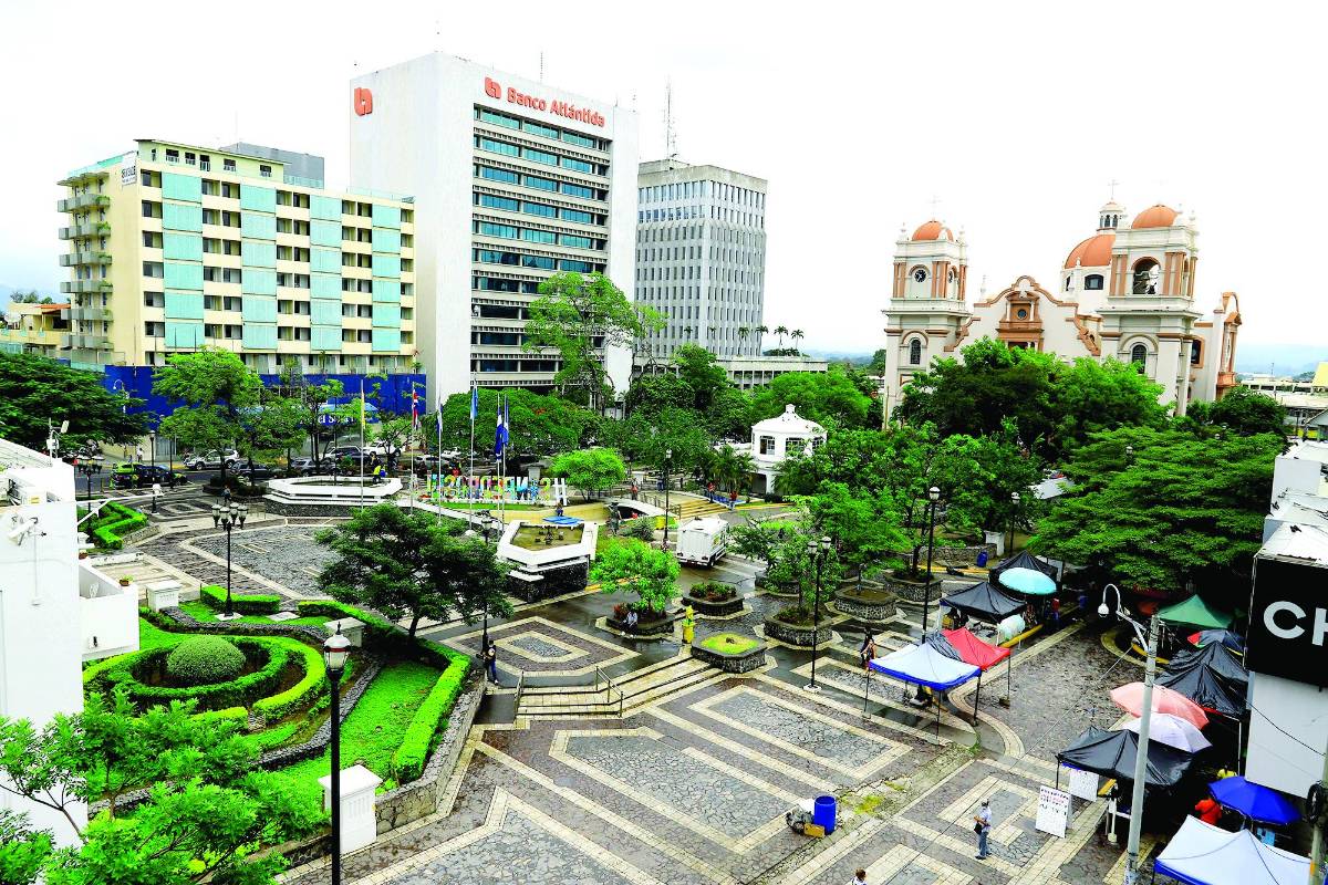 Para circular durante el toque de queda, habrá excepciones para transitar, pero deben ser documentadas.