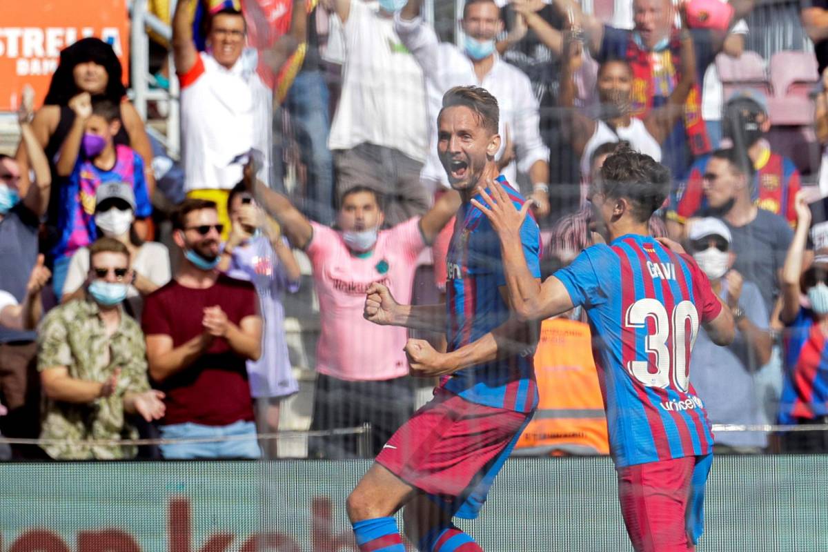 Luuk de Jong se estrenó como goleador del FC Barcelona