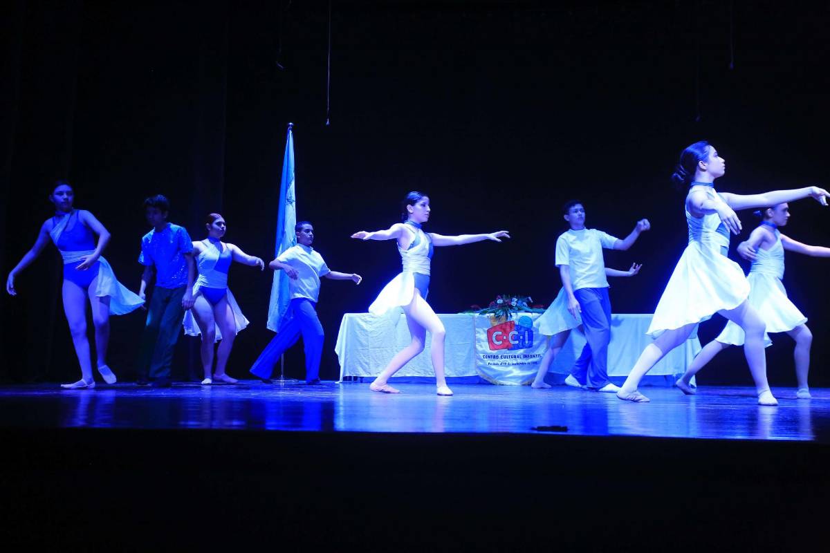 Centro Cultural Infantil presenta su nueva junta directiva