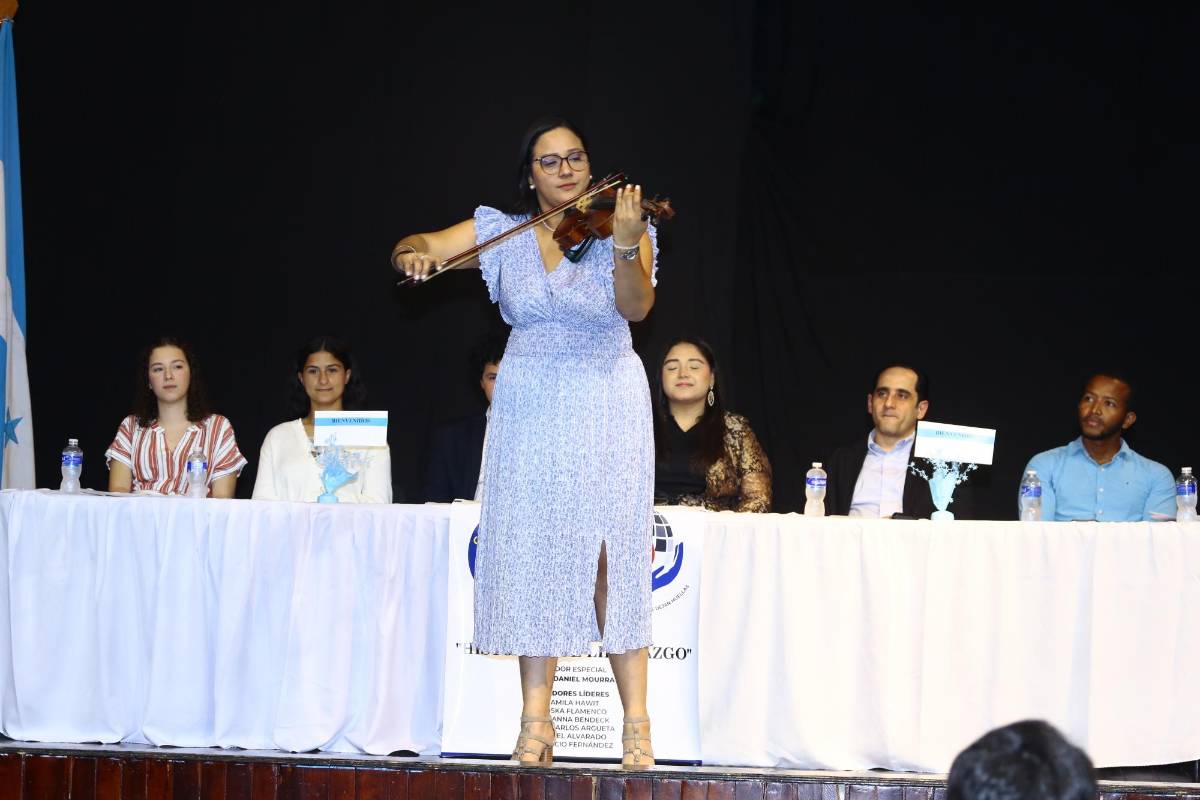 EIS presenta “Historias de liderazgo”