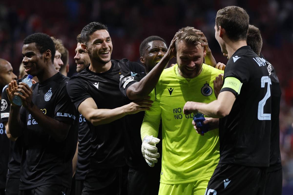 Atlético se complica en la Champions y Brujas avanza a octavos de final