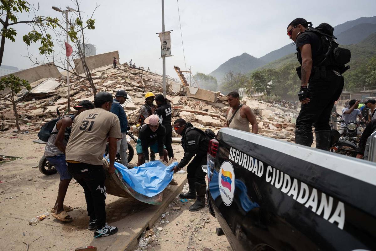 “¿Dónde está el Gobierno?”: caos en Venezuela tras aumento de muertes por terremotos
