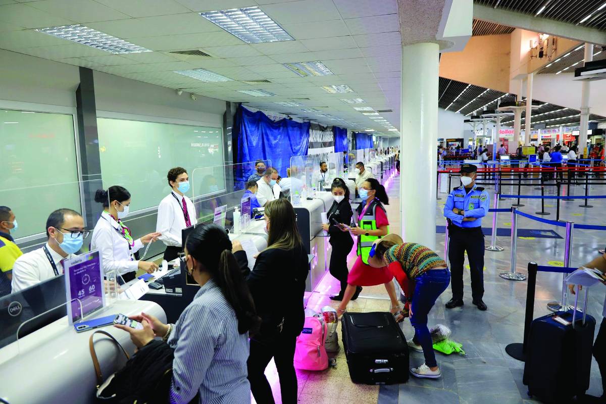 A partir del 31 de octubre, Volaris volará todos los días a San Salvador.