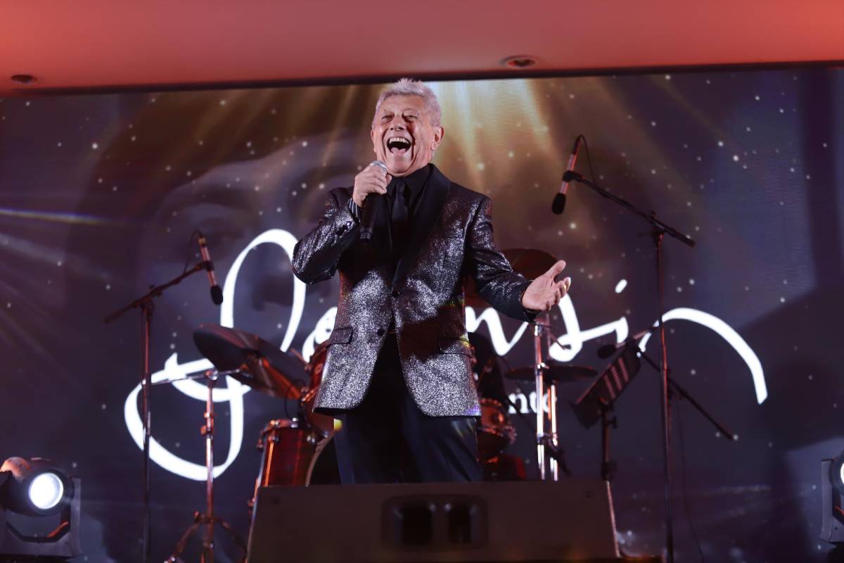 Así disfrutaron los sampedranos el show de Los Iracundos y Germaín de la Fuente