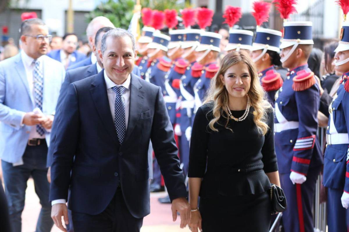 Looks y tendencias de moda en la toma de posesión Honduras 2026