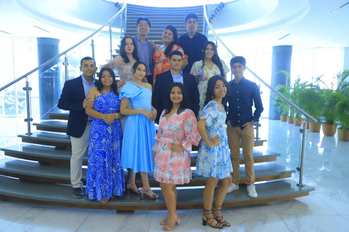 Big Step: seniors de la promoción 2024 comparten en tradicional desayuno