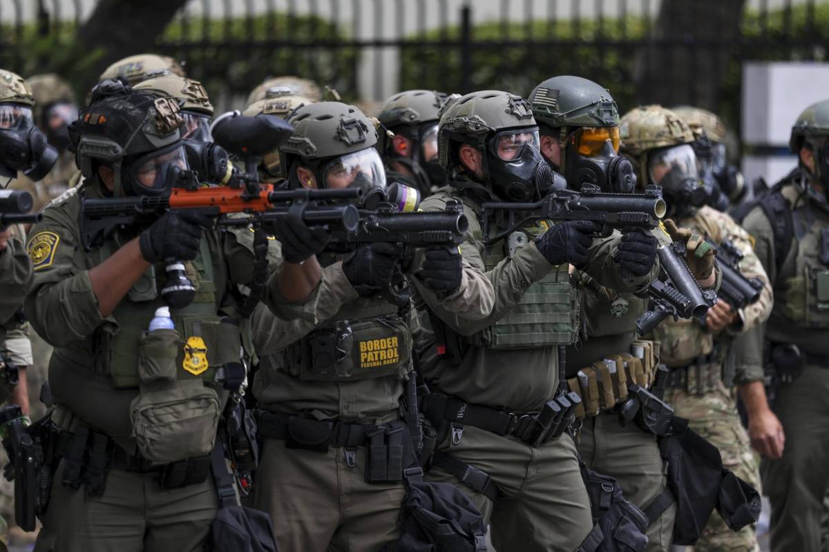 Los Ángeles militarizado: Trump envía 5,000 soldados para frenar protestas