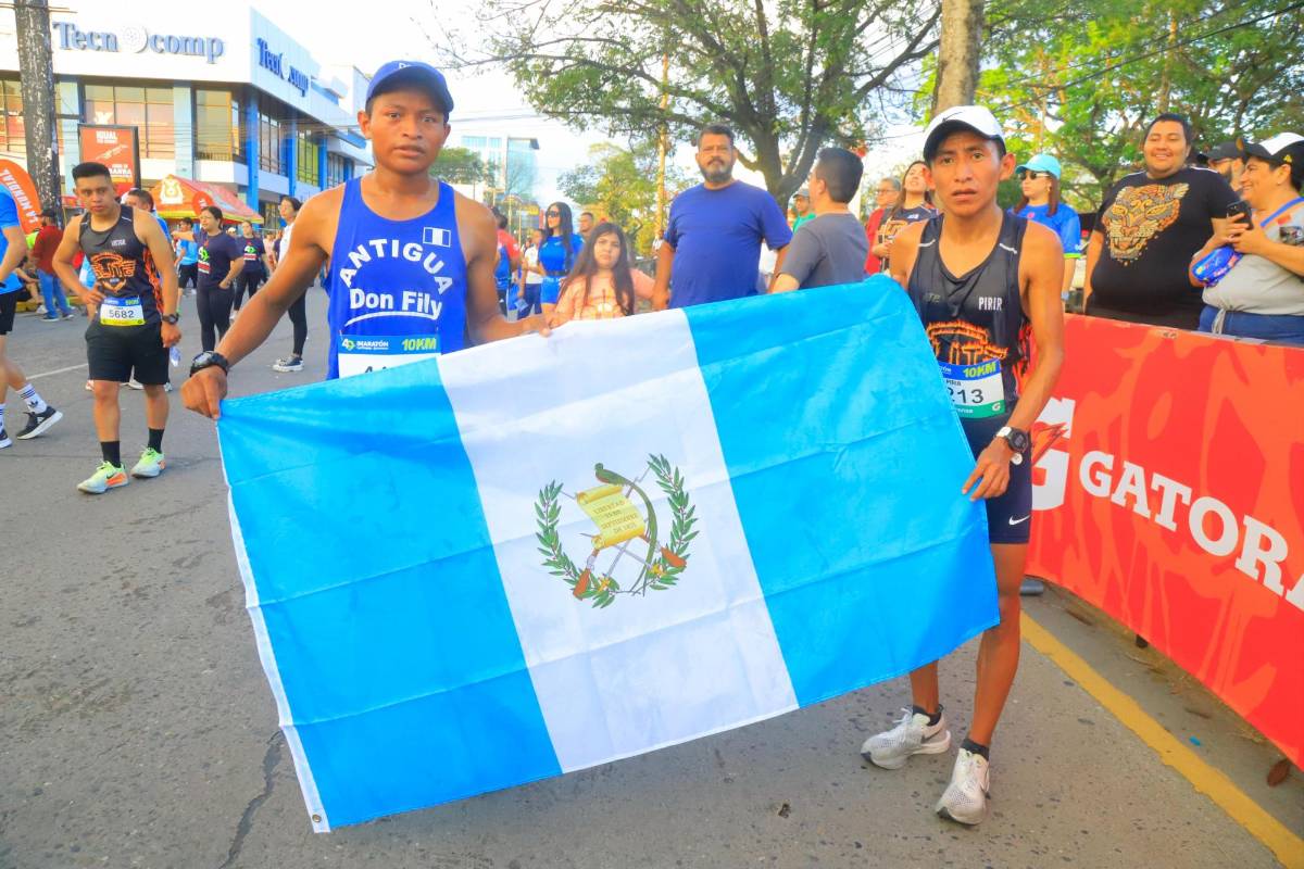 Casancio y satisfacción: emotivas llegadas a la meta de la Maratón de LA PRENSA