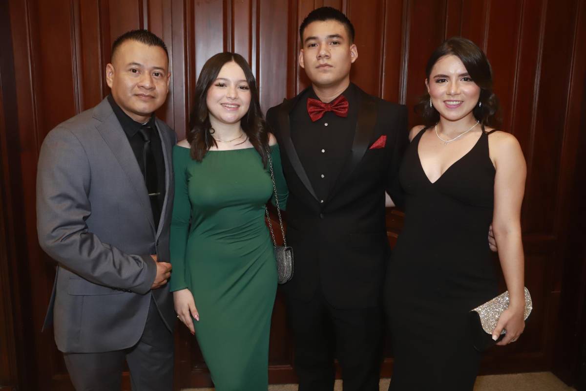 Así fue la fiesta de graduación de los Seniors 2025 de Florencia School