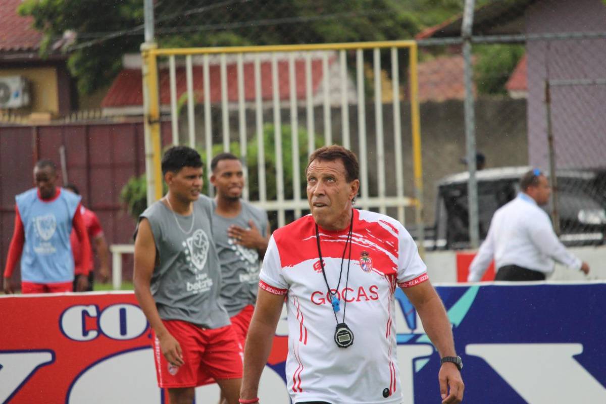 Argentino Luis Américo Scatolaro no sigue más como técnico de la Real Sociedad