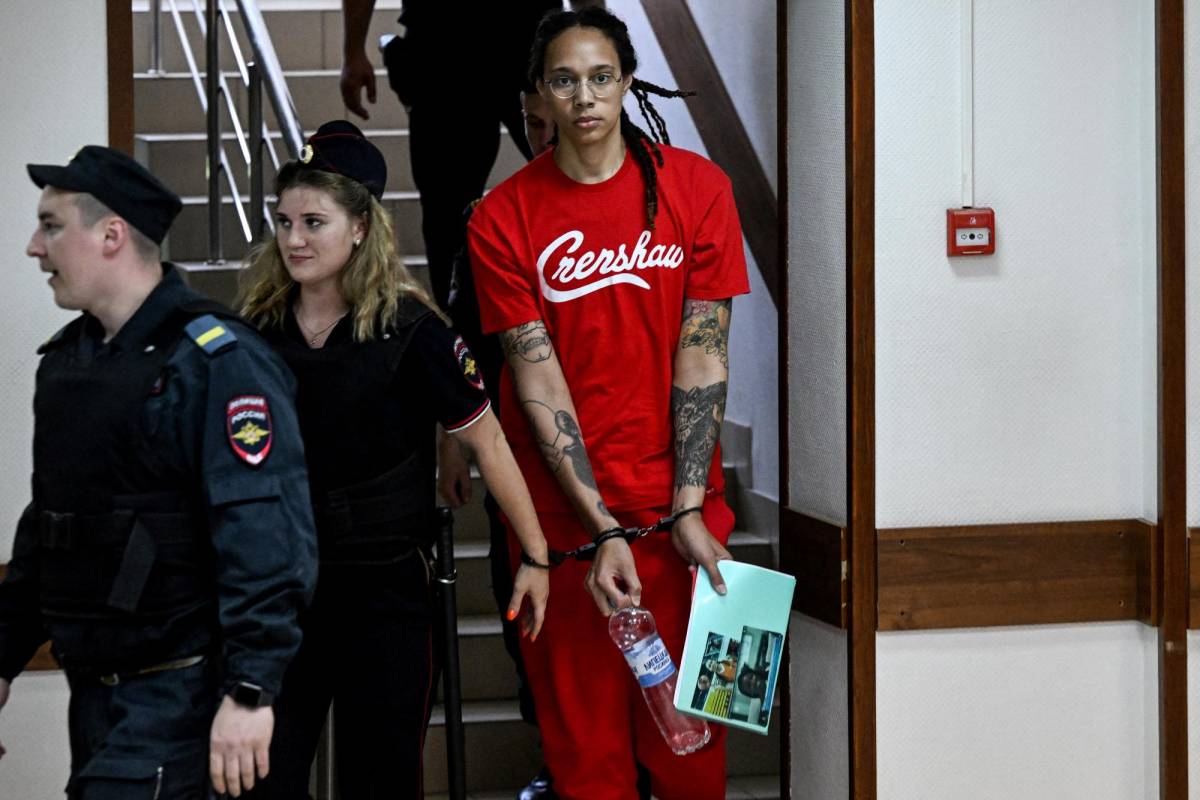 La estadounidense Brittney Griner se declara culpable de posesión de drogas en Rusia