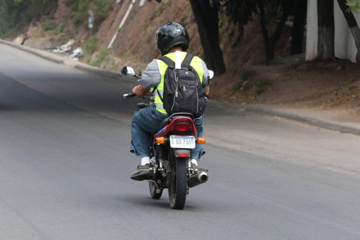 ¿Qué multa enfrentarán los motociclistas que no usen el chaleco reflectante?