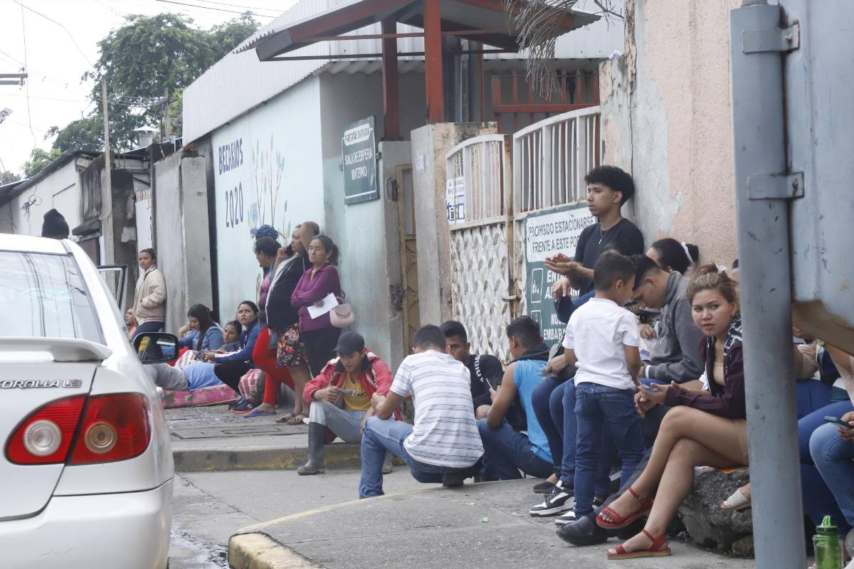 Presidenta Castro desautoriza cobros en el Leonardo Martínez