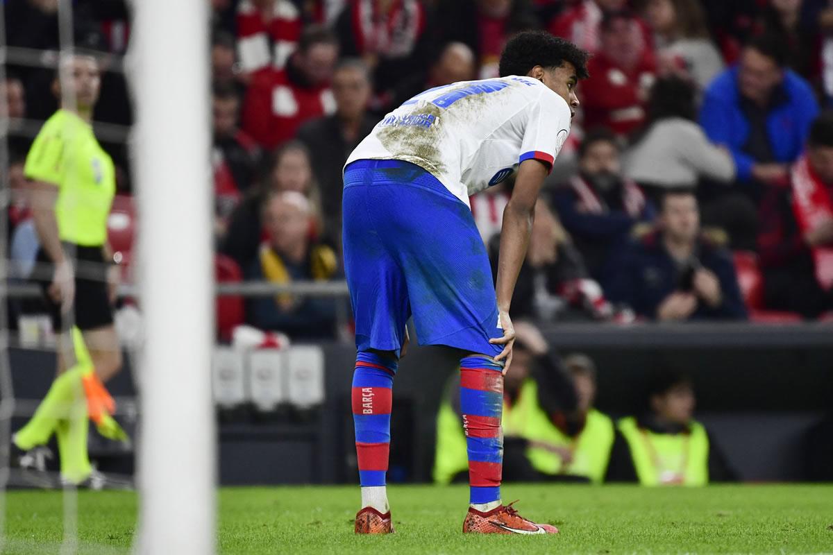 Lamine Yamal hizo un golazo, pero falló dos ocasiones clarísimas frente a la portería y que al final condenaron al Barcelona.