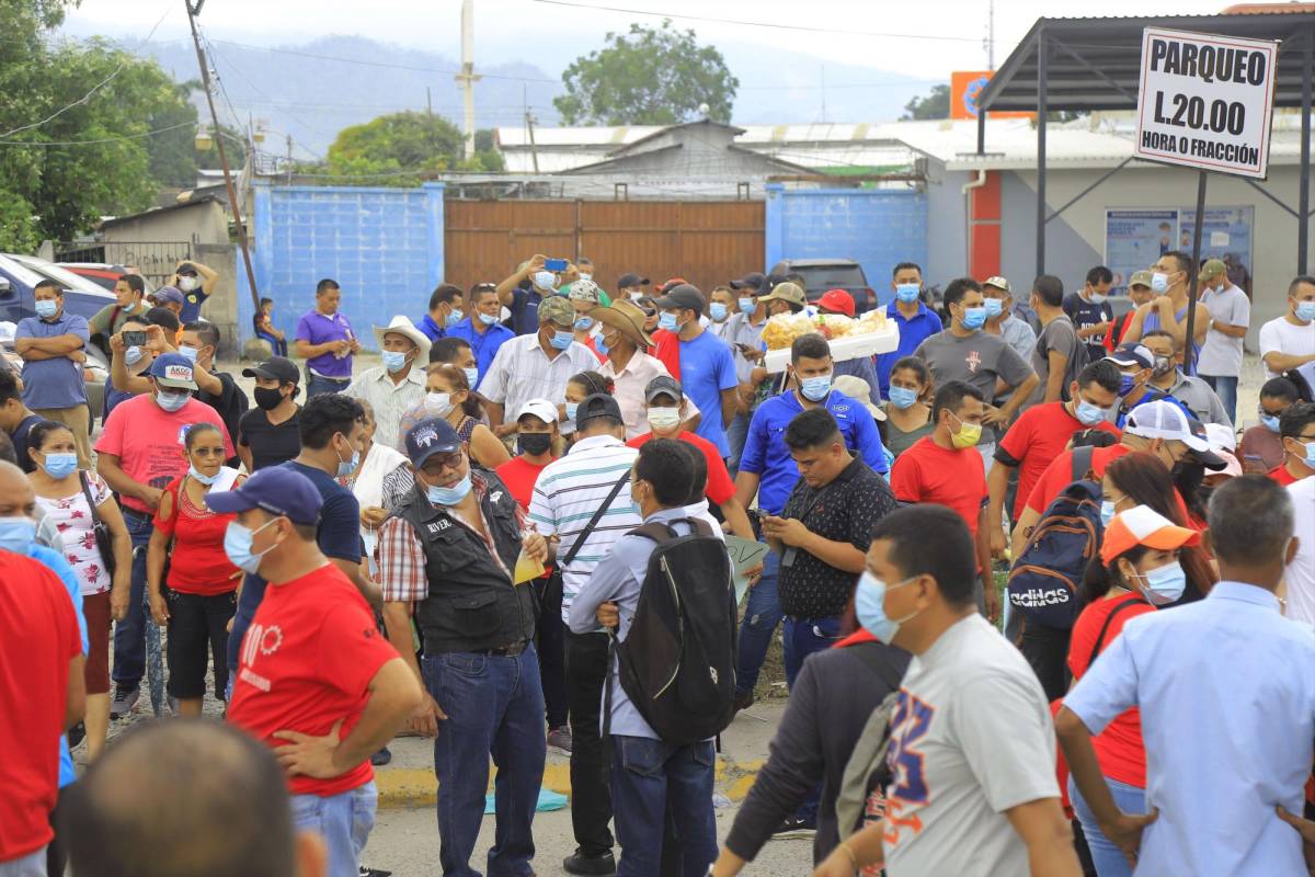 Comunidad y alcaldía de Choloma acuerdan discutir en cabildo sobre zede