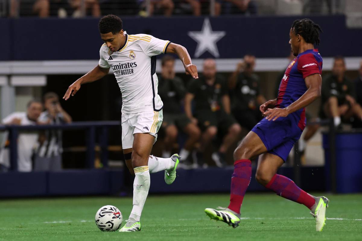 Jude Bellingham disputó su primer clásico pero no pudo marcar la diferencia.