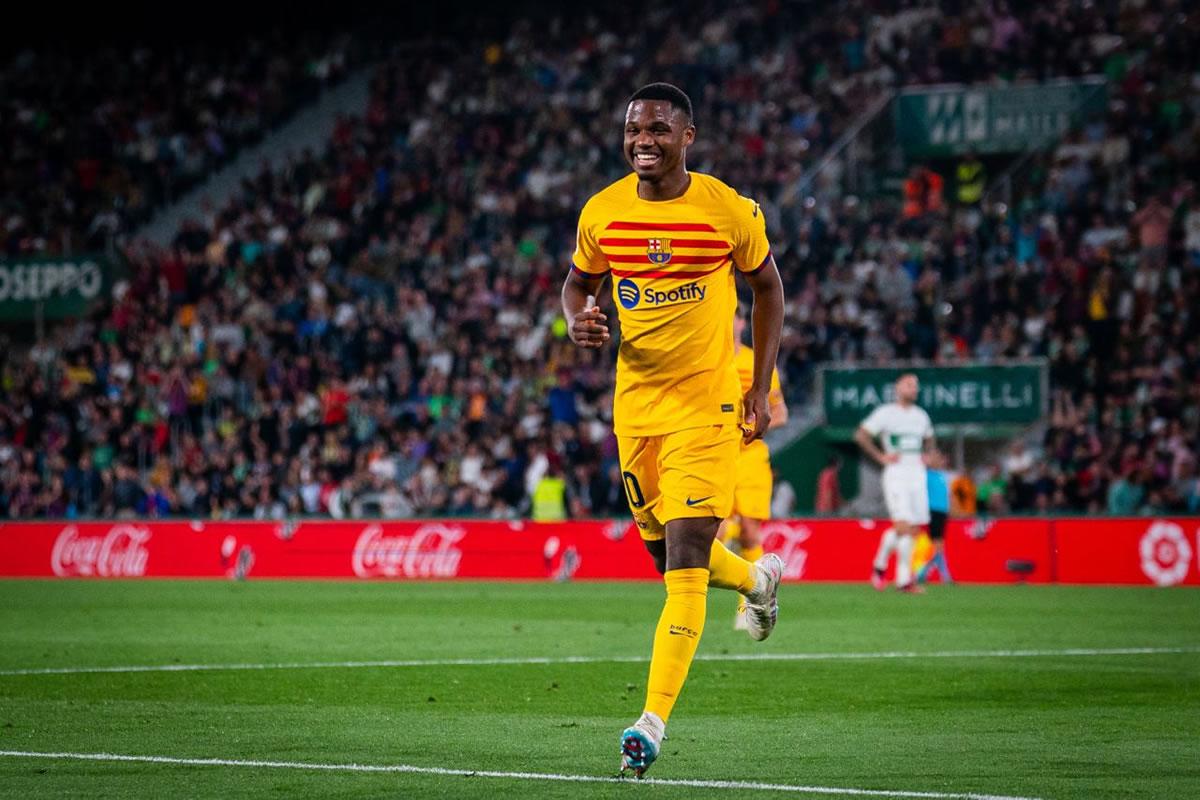 La sonrisa de Ansu Fati tras su gol luego de las polémicas declaraciones de su padre.