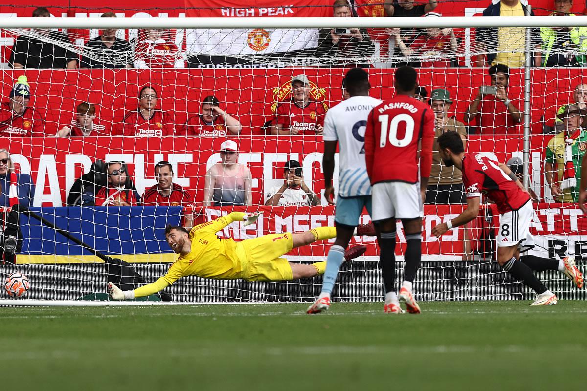 El lanzamiento de penal de Bruno Fernandes para la remontada de los Diablos Rojos.