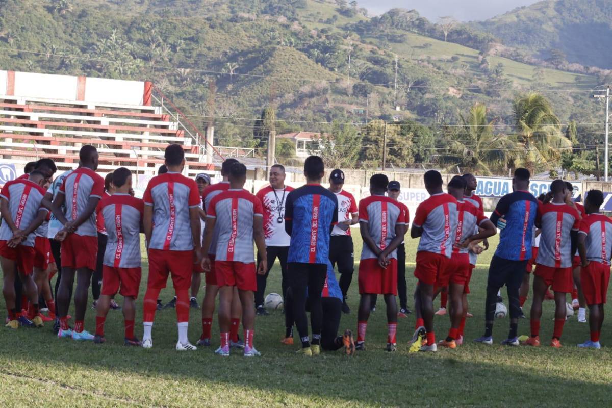Jhon Jairo López, molesto con afición de la Real Sociedad