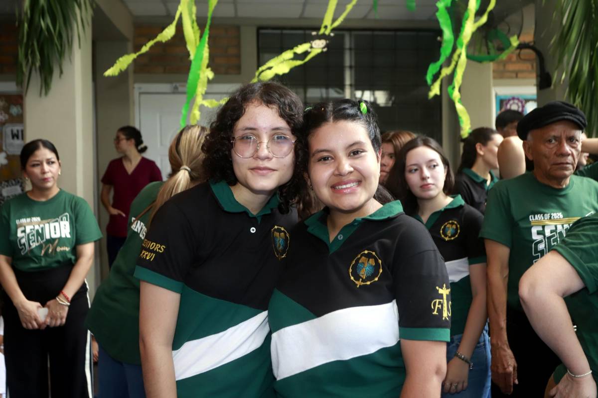 FOTOS: Seniors 2026 de la Franciscan School celebran su entrada triunfal