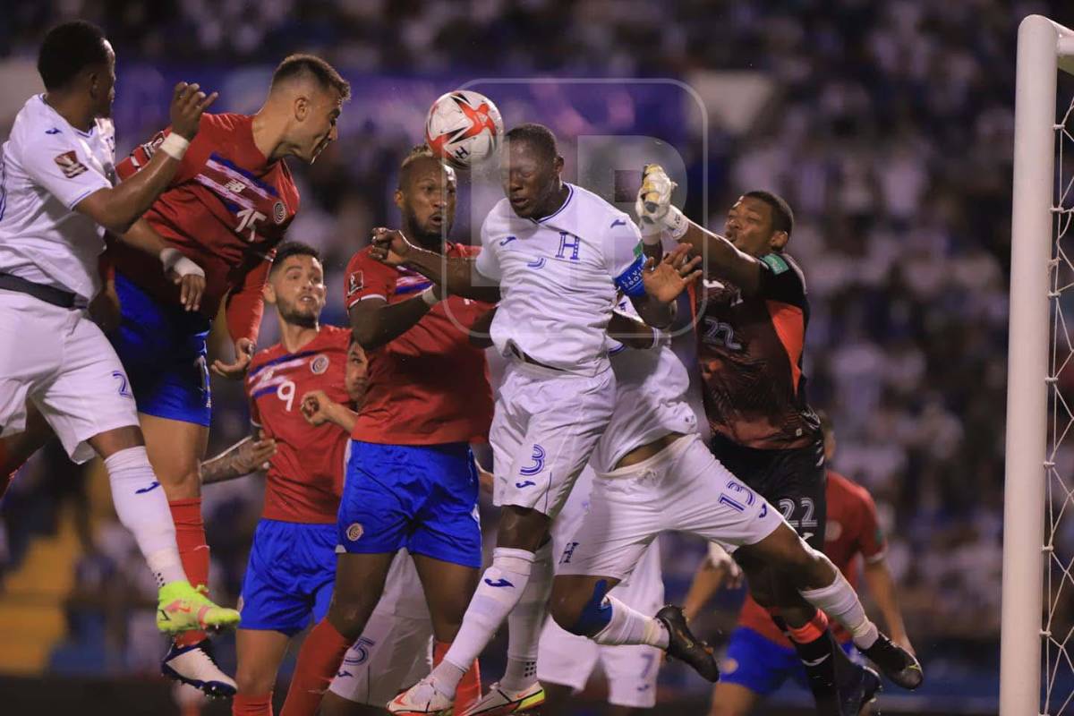 Tras el empate, Honduras y Costa Rica apenas suman tres puntos tras cuatro jornadas en la octagonal rumbo a Catar 2022.