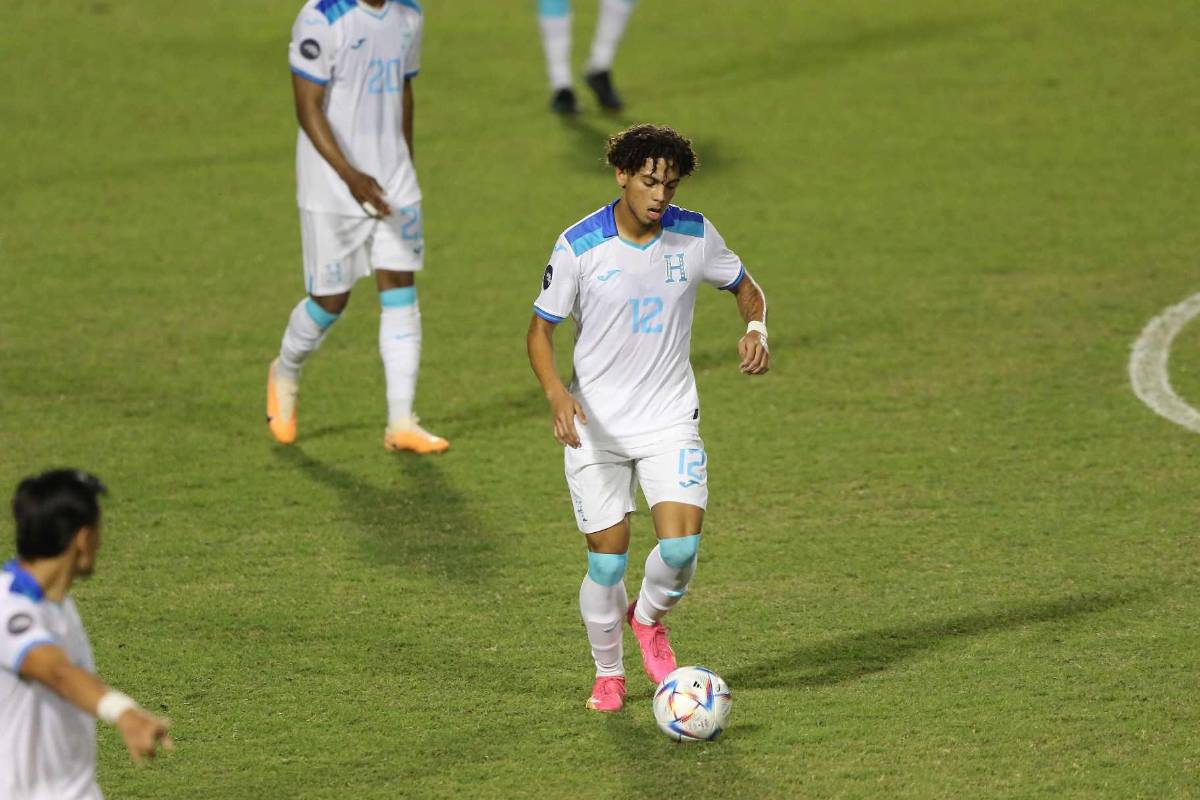 David Ruiz del Inter Miami hizo su debut con la selección hondureña. Jugó 20 minutos.