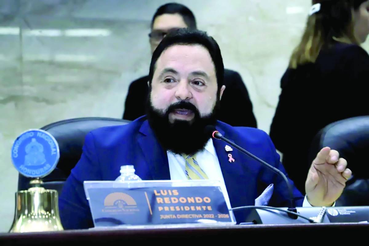 Analizan la expulsión de Luis Redondo del PSH