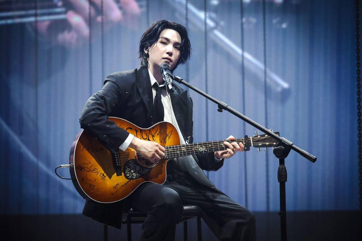 Suga, de BTS, se disculpa por conducir una patineta estando ebrio