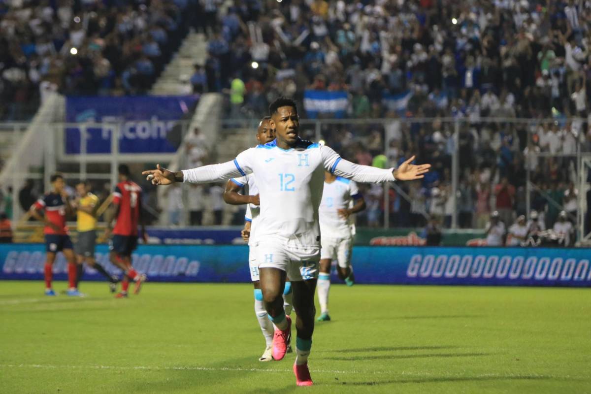 Romell Quioto anotó por la vía penal.