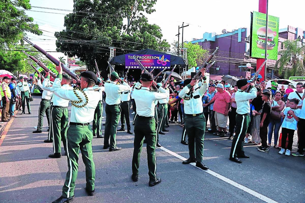 Aunque oficialmente terminó a las 6;00 pm decenas disfrutaron de la música y actividades que se desarrollaron hasta las 10:00 pm.