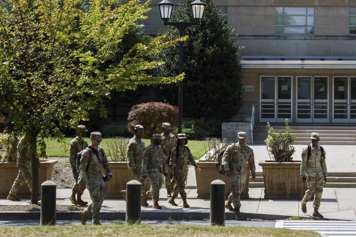 Inicia el polémico despliegue de la Guardia Nacional en Washington D.C.
