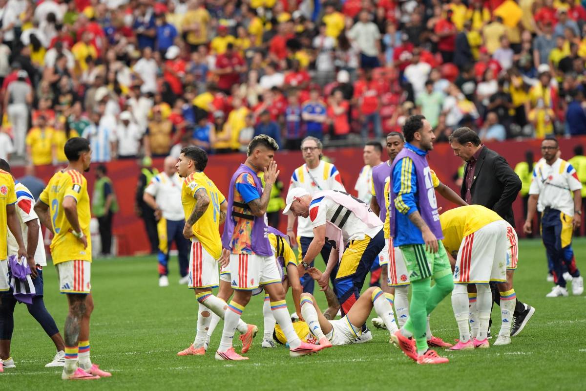 Campaz recibe amenazas tras eliminación del Mundial 2026: Toma sorprendente decisión