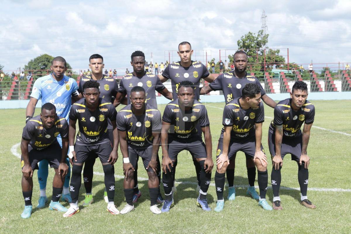 El 11 titular del Real España que venció 2-1 al Cobán Imperdial.