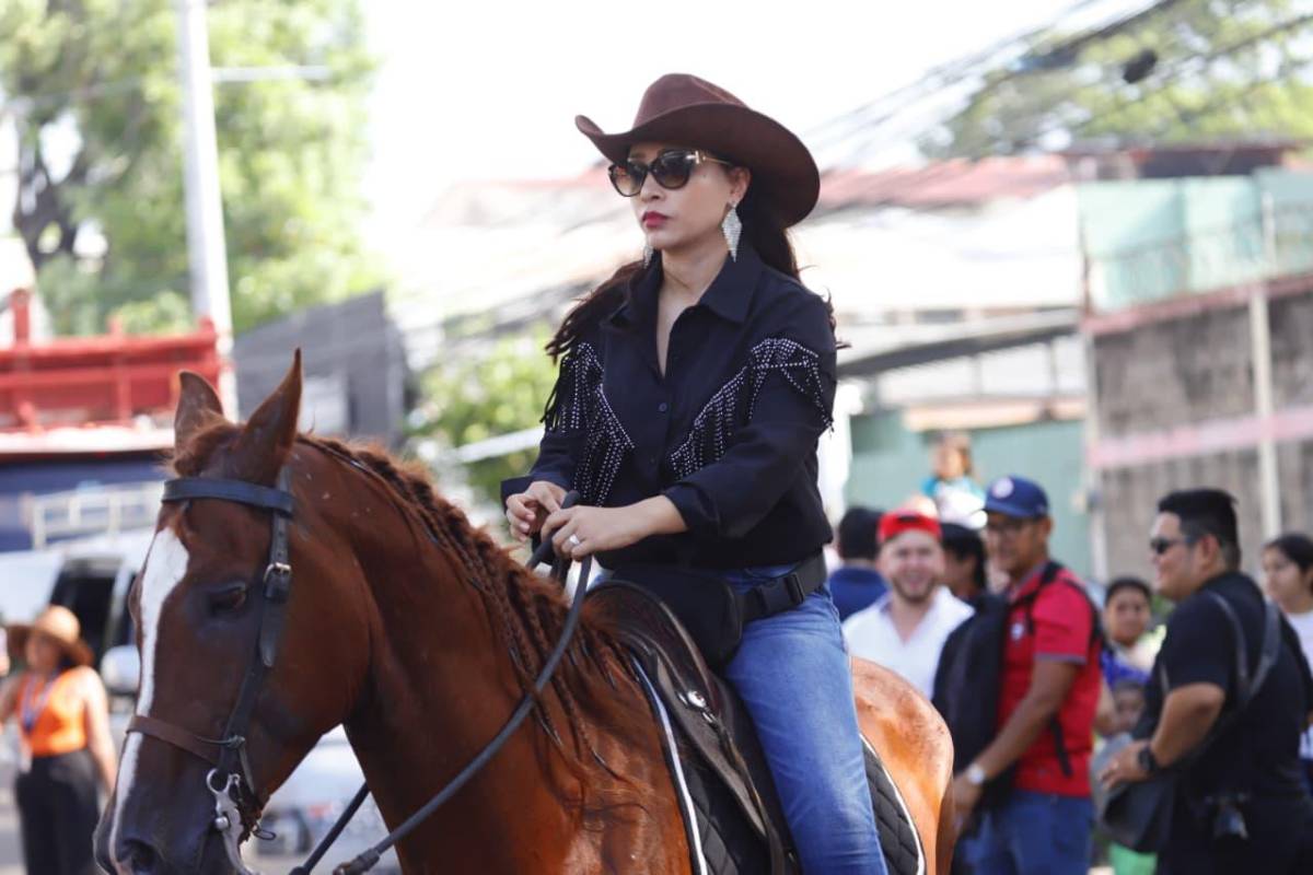 Las bellezas que deja el Gran Desfile Hípico 2026 en San Pedro Sula