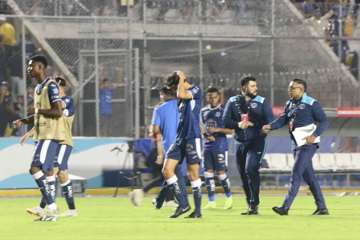 El sufrimiento de Motagua vs Alajuelense, dolor y pelea tras ser eliminados