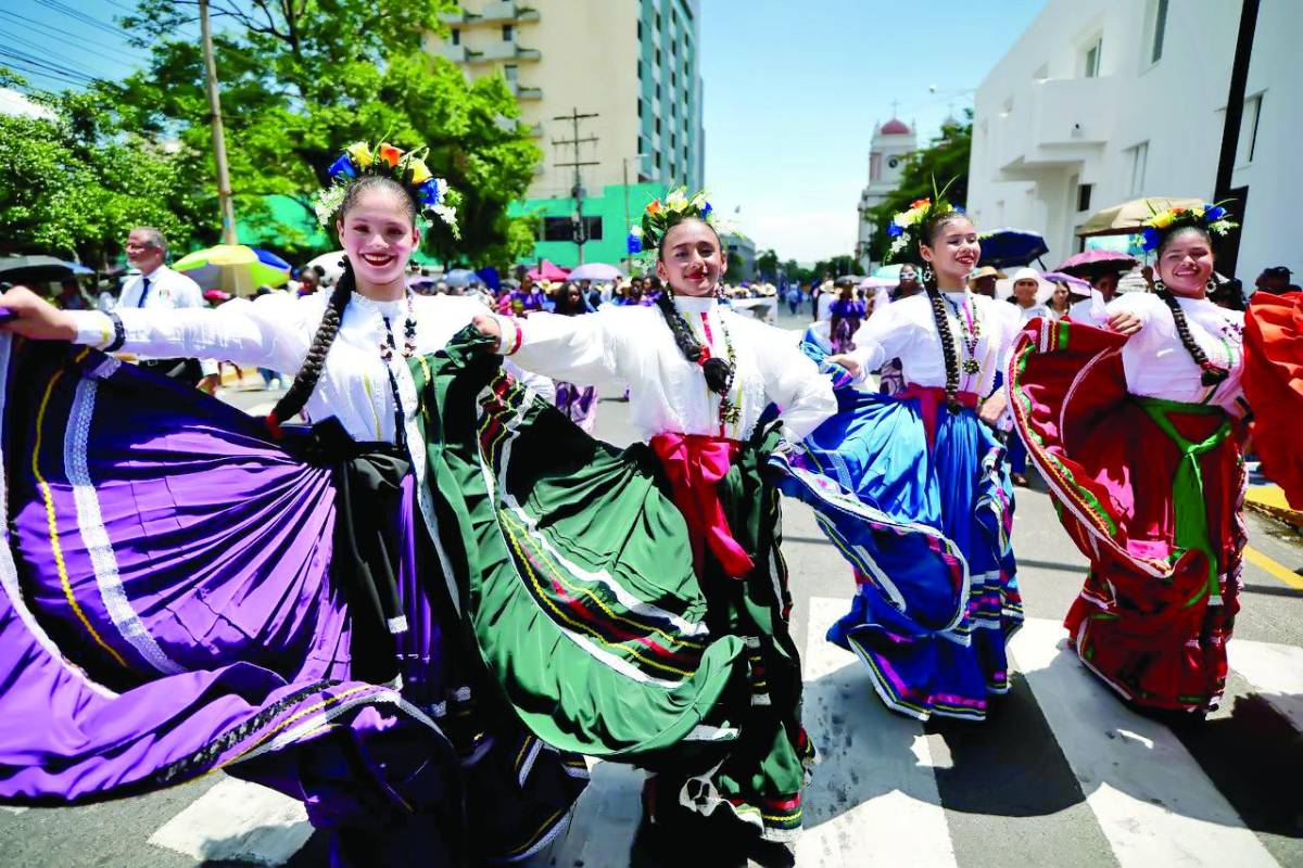 El amor por Honduras se vivió en la Capital Industrial