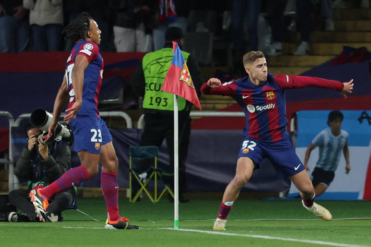 Fermín López abrió el marcador para el Barcelona ante el Napoli en Champions.
