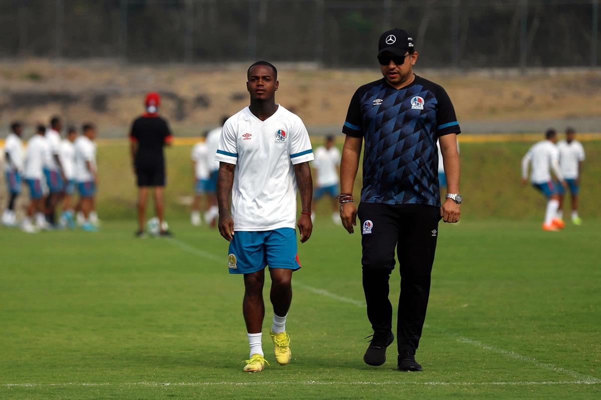 El futbolista merengue espera alcanzar su máximo nivel para ser titular en Olimpia.
