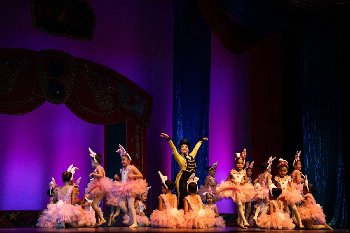 Las mejores fotos de The Greatest Show por la Academia de Bellas Artes