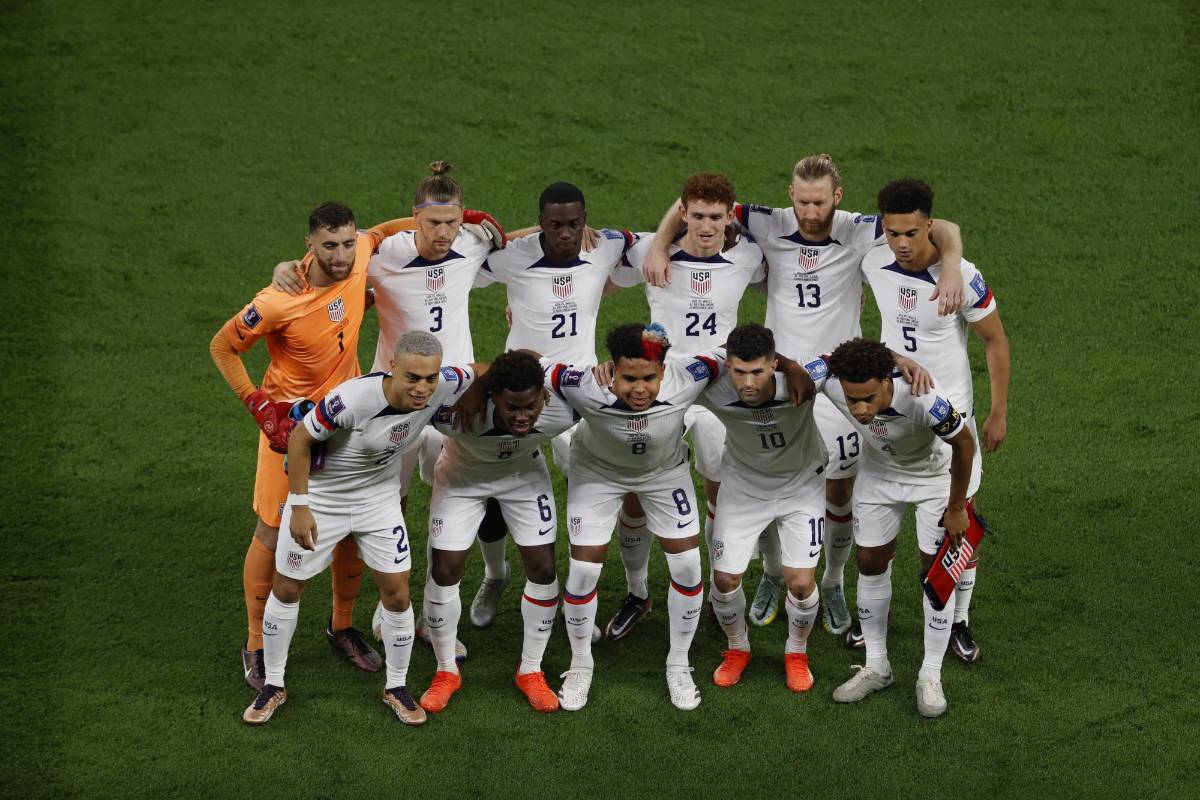 No se vio: Lo que pasó entre Gareth Bale y jugadores de EUA y primera mancha en el Mundial de Qatar