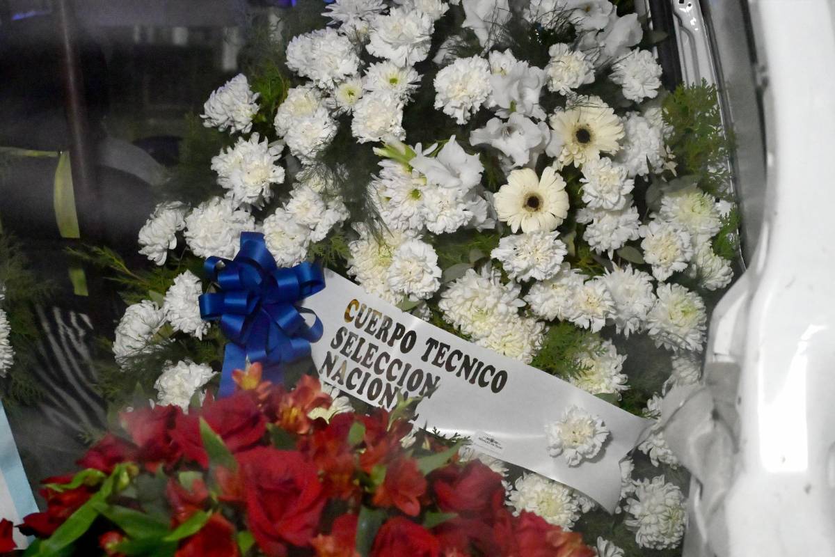 Messi despidió a su padre y recibió una sorpresa: corazón roto del argentino