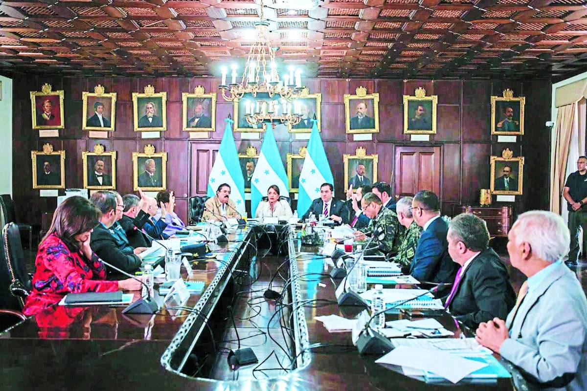 Dan 30 días de plazo a Hondutel para reactivar 3,500 cámaras del 911