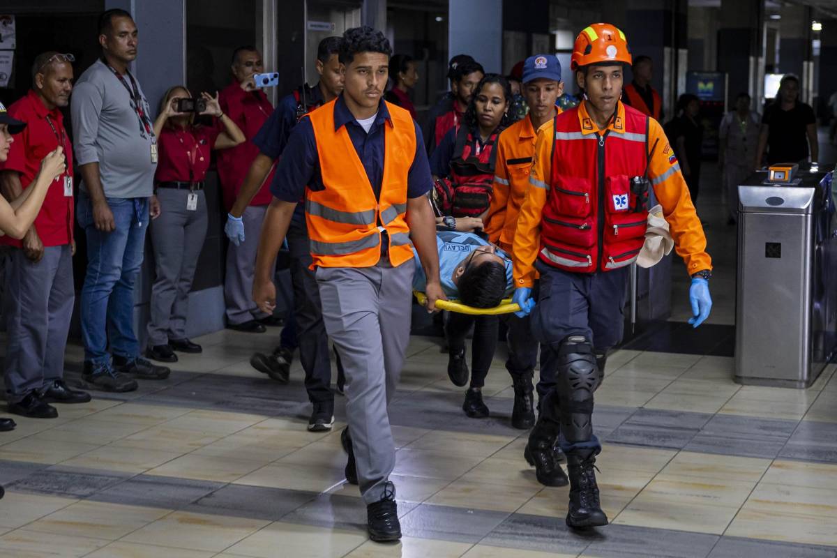 Venezolanos se preparan para responder ante conflicto armado y desastres naturales