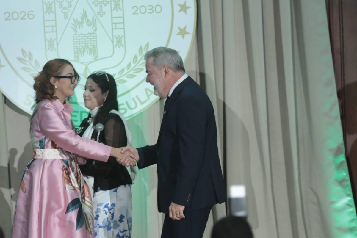 En fotos: Roberto Contreras es juramentado como alcalde de San Pedro Sula 2026-2030