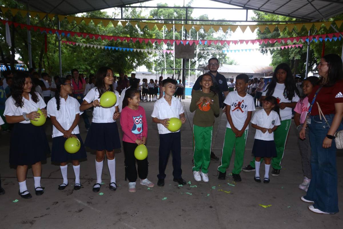 Historieta sobre trastorno bipolar despertó interés de estudiantes