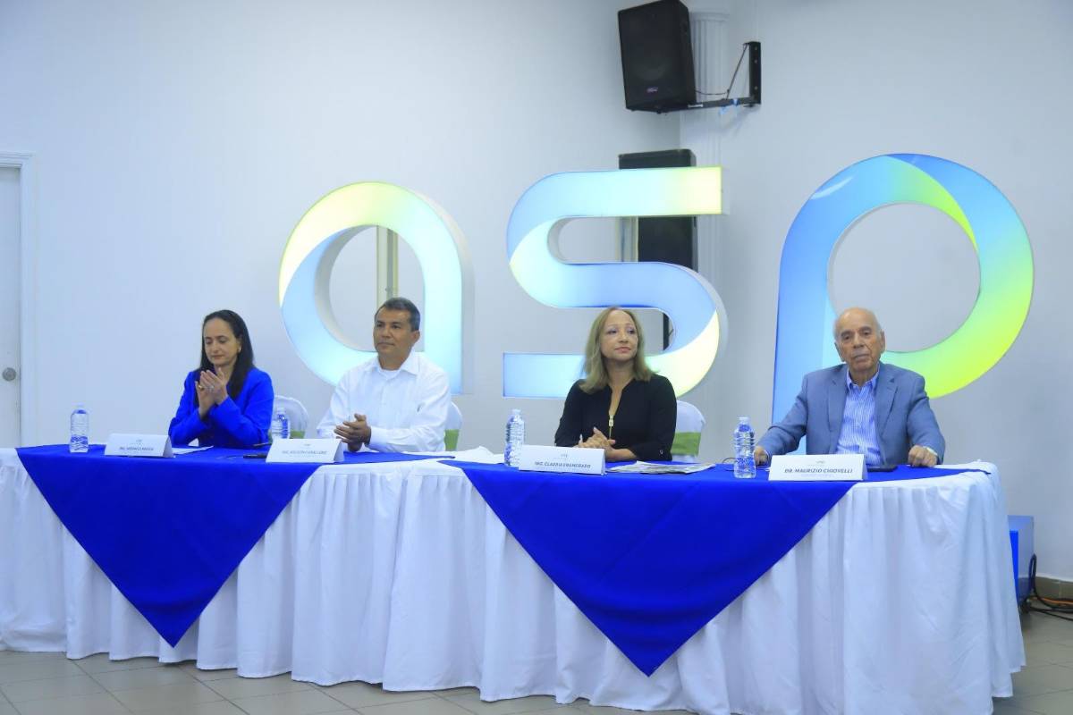 Hasta 300 litros de agua al día consume un sampedrano en el verano