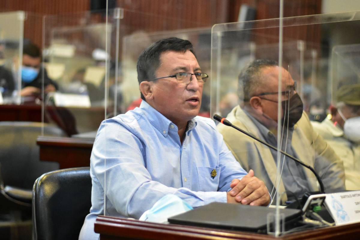 Bartolo Fuentes: “Carlos Zelaya pidió que me reventaran”